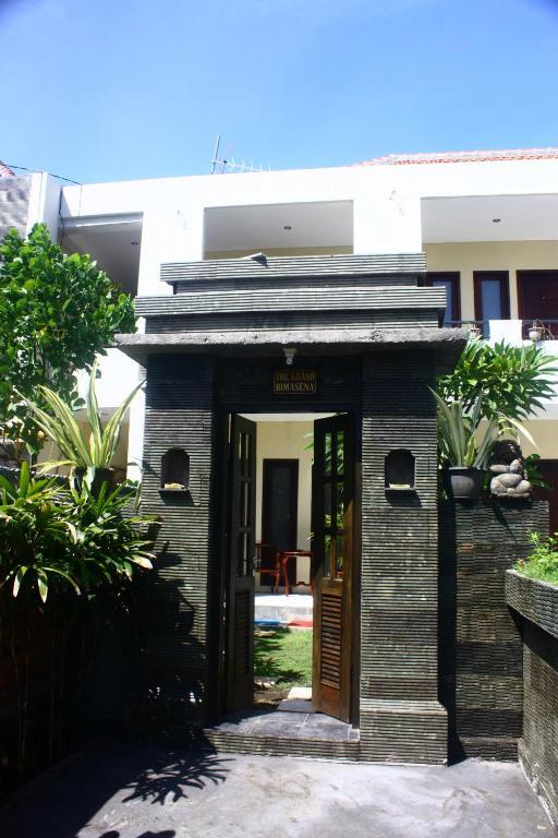 Grand Bimasena Hotel Legian  Exterior photo